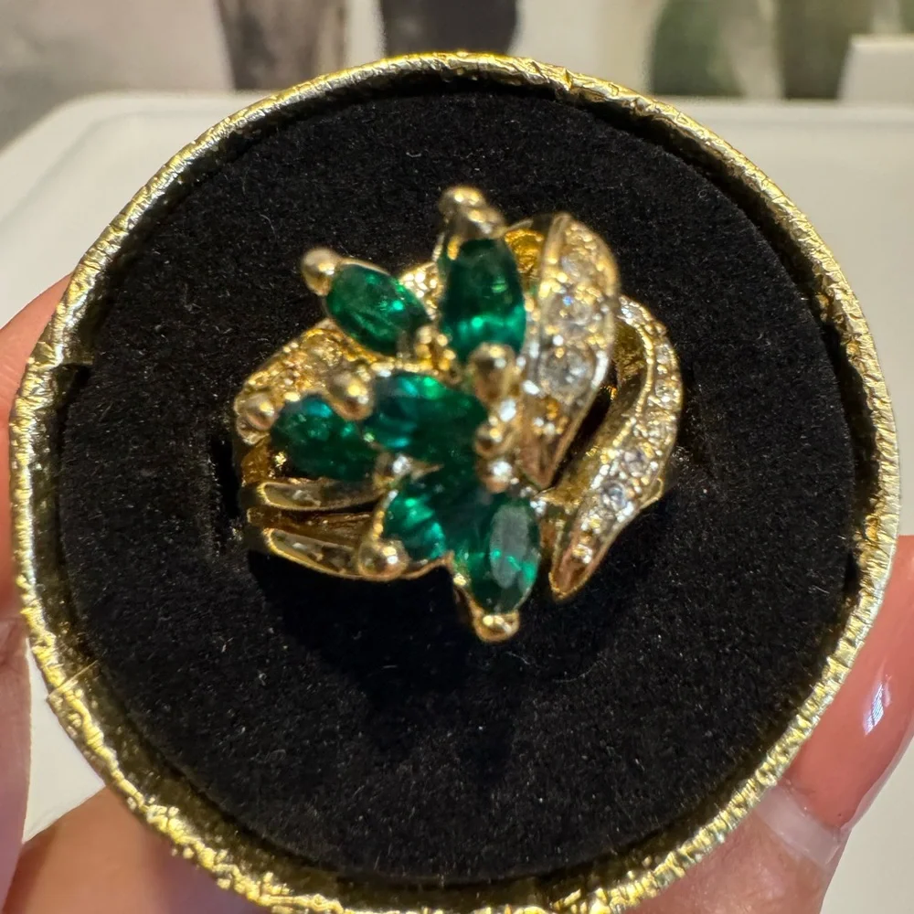 VTG cz gold 14kt hGE Crystal Leaf Ring size 5 - Picture 3 of 6